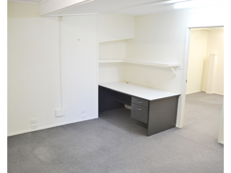 Suite 1 131-135 Old Pacific Highway, Oxenford QLD 4210