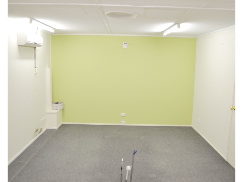 Suite 1 131-135 Old Pacific Highway, Oxenford QLD 4210