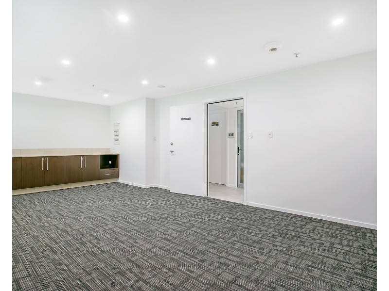 1/2893-2903 Gold Coast Highway, Surfers Paradise QLD 4217