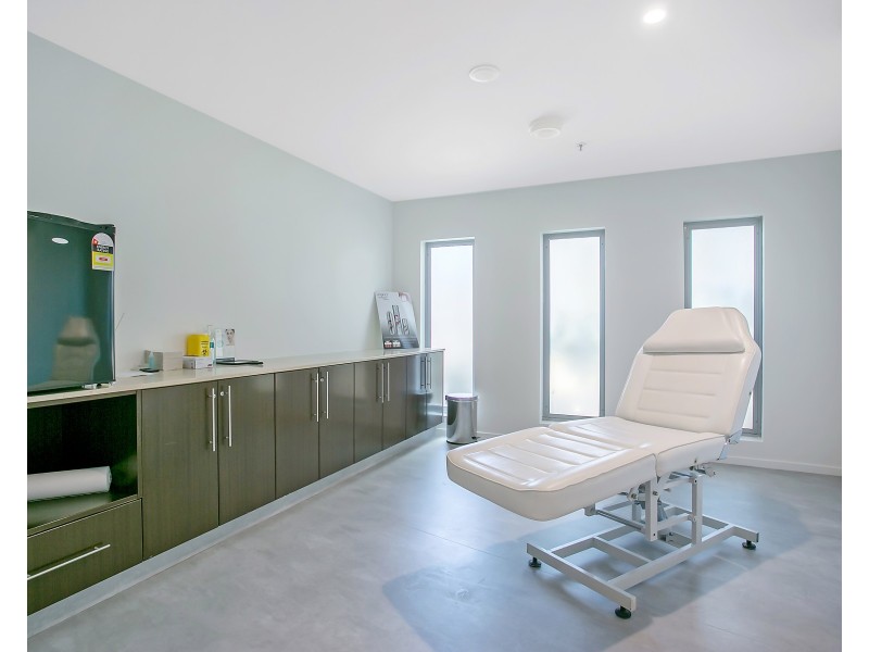 1/2893-2903 Gold Coast Highway, Surfers Paradise QLD 4217