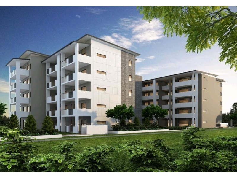 33 Sickle Avenue, Hope Island QLD 4212