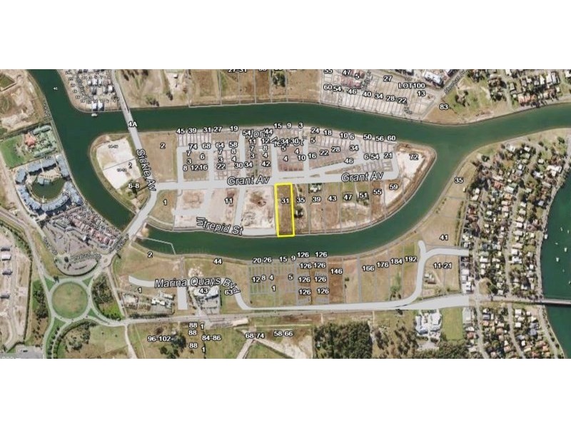 31 Grant Avenue, Hope Island QLD 4212