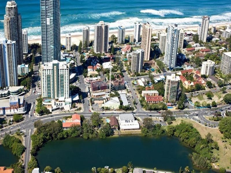 18 Remembrance Drive, Surfers Paradise QLD 4217