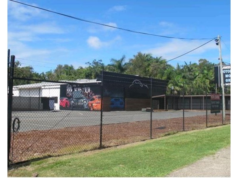 103 Olsen Avenue, Labrador QLD 4215