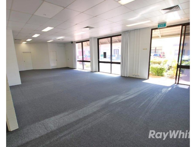 55 Upton Street, Bundall QLD 4217
