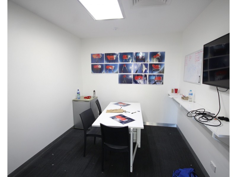 Level 1/3082 Surfers Paradise Boulevard, Surfers Paradise QLD 4217