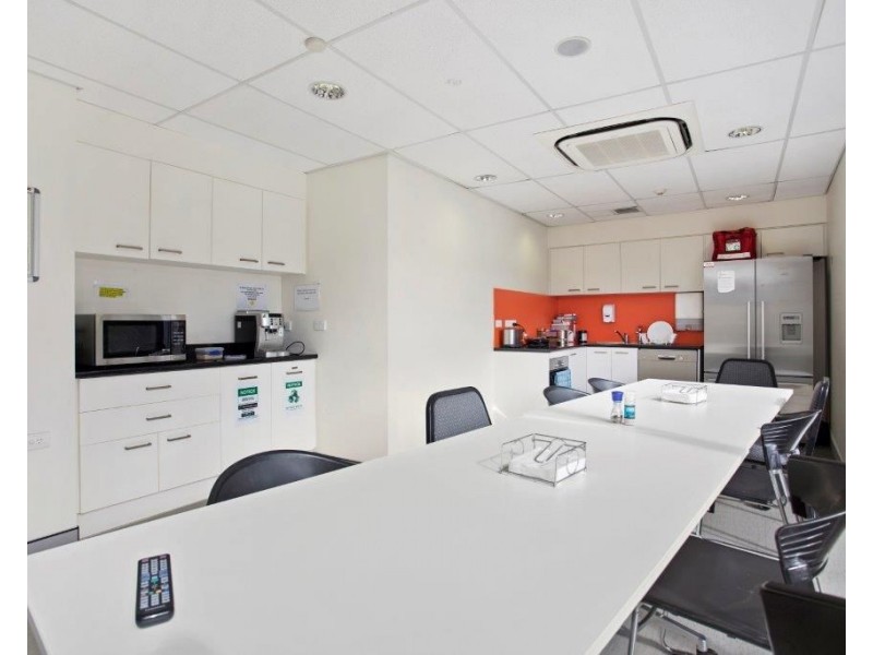 125 Olympic Circuit, Southport QLD 4215