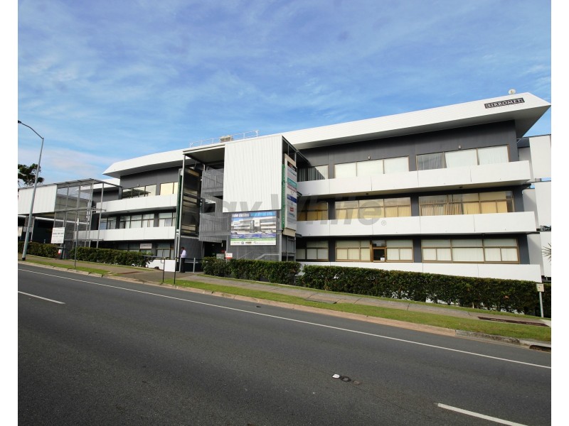 3 207 Currumburra Road, Ashmore QLD 4214