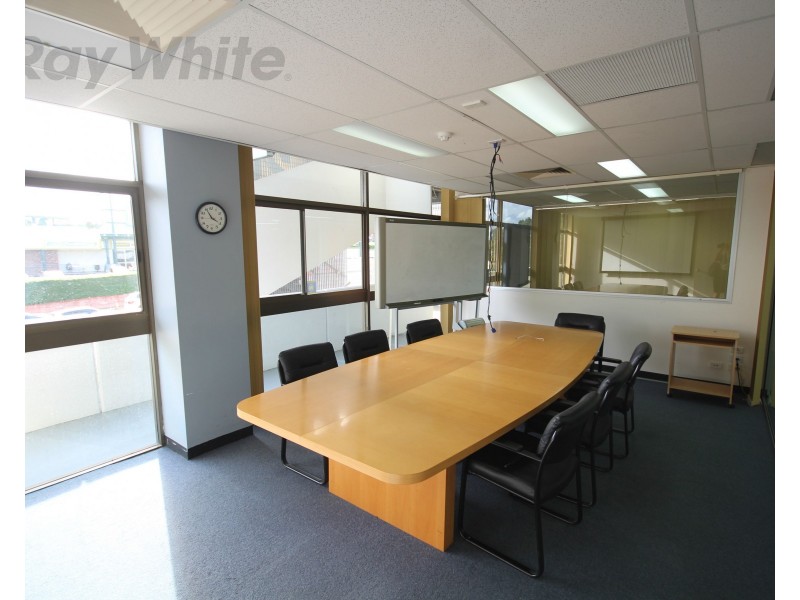 3 207 Currumburra Road, Ashmore QLD 4214