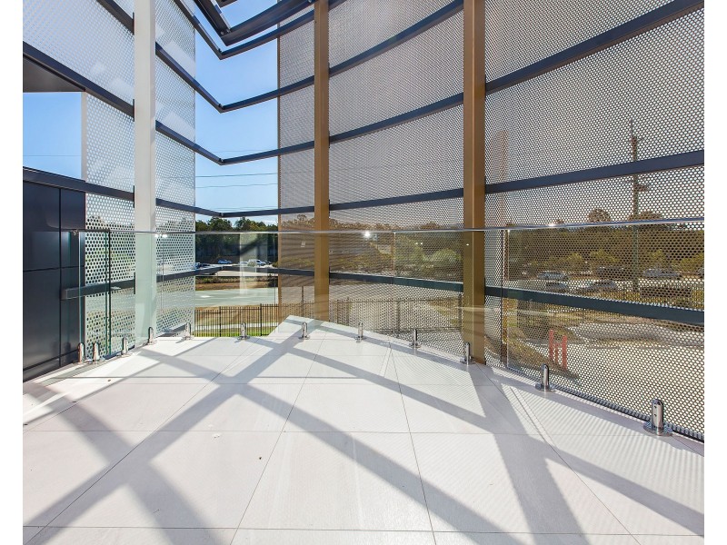 108 Siganto Drive, Helensvale QLD 4212