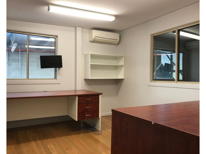 16 William Banks Drive, Burleigh Heads QLD 4220