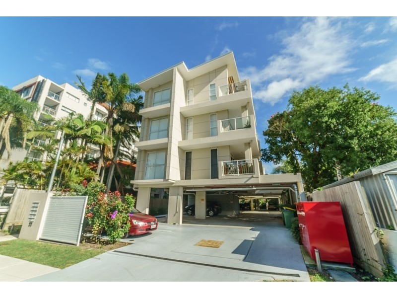 30 Lather Street, Southport QLD 4215