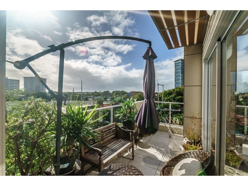 30 Lather Street, Southport QLD 4215