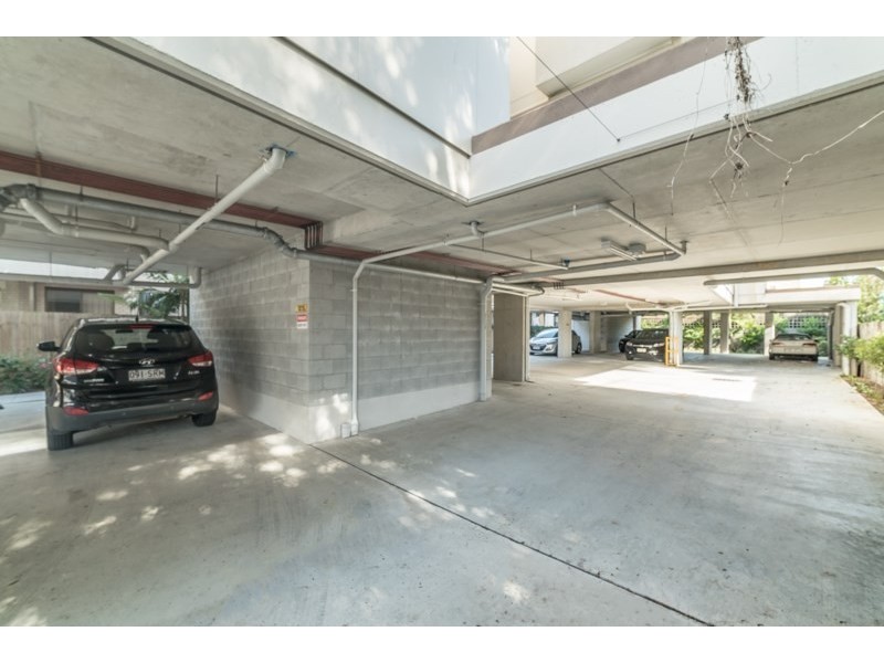 30 Lather Street, Southport QLD 4215