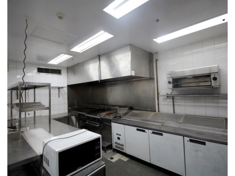 Shop 1/3 Cavill Avenue, Surfers Paradise QLD 4217