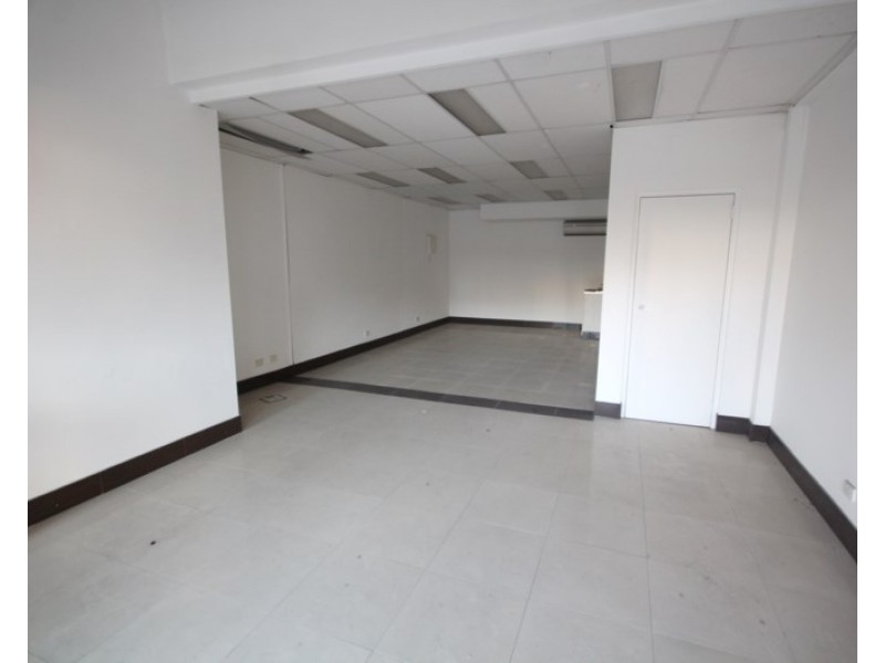 Shop 5/3045 Surfers Paradise Boulevard, Surfers Paradise QLD 4217