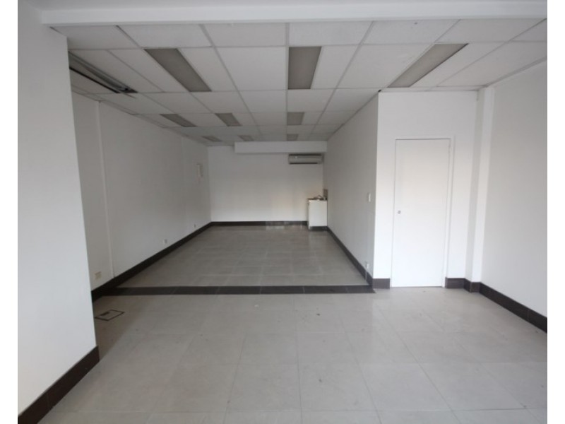 Shop 5/3045 Surfers Paradise Boulevard, Surfers Paradise QLD 4217