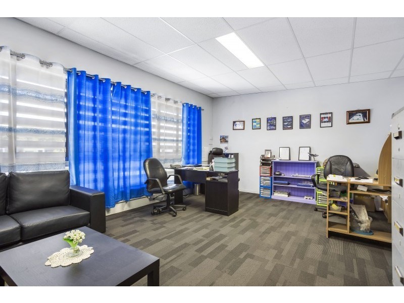 10/15 Industrial Avenue, Molendinar QLD 4214