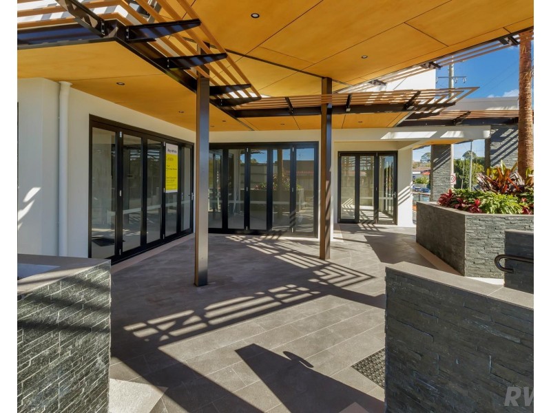 Shop 2/58 Brooke Avenue, Southport QLD 4215
