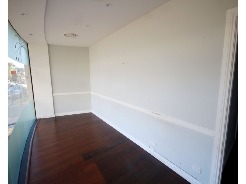 1/14-16 Tedder Avenue, Main Beach QLD 4217