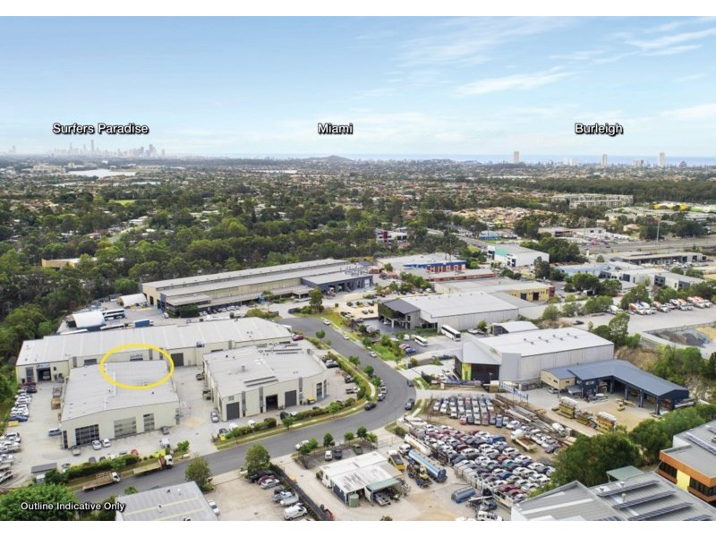 11/2 Calabro Way, Burleigh Heads QLD 4220