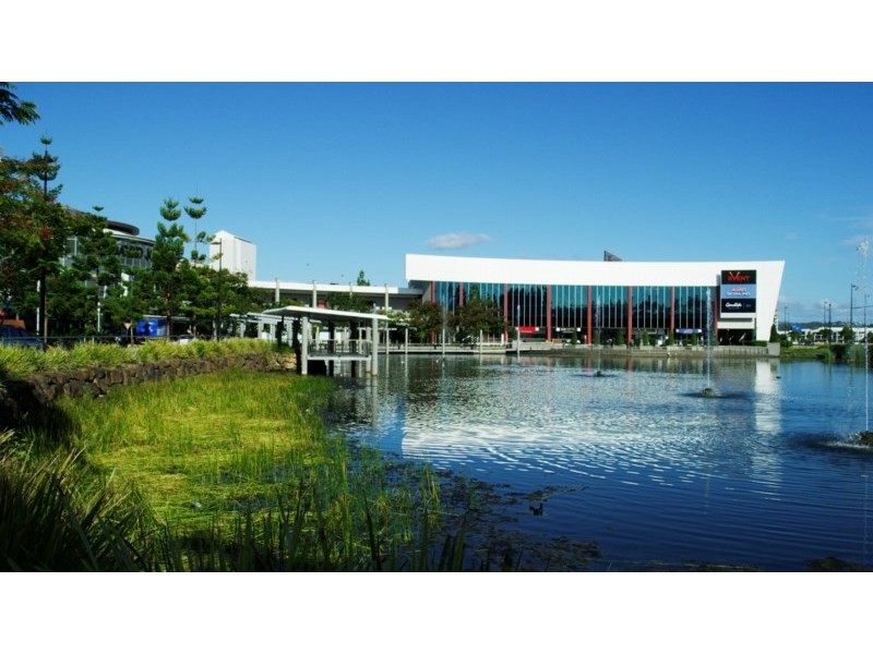 4/6 Waterfront Place, Robina QLD 4226