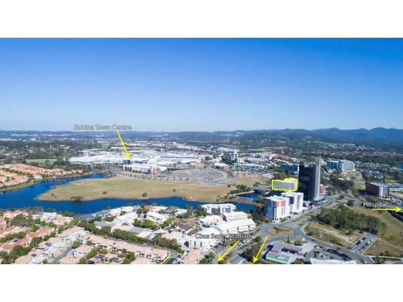 4/6 Waterfront Place, Robina QLD 4226