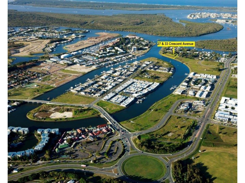 27 and 33 Crescent Avenue, Hope Island QLD 4212