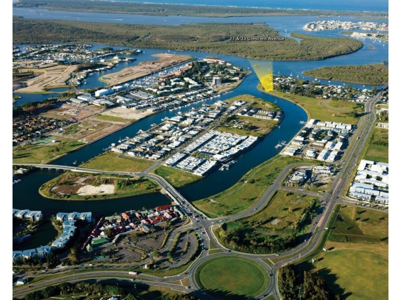 27 and 33 Crescent Avenue, Hope Island QLD 4212