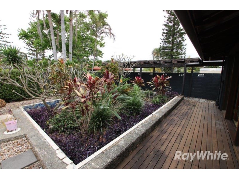 8 Ashmore Road, Bundall QLD 4217