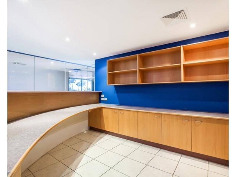 19/42 Bundall Road, Bundall QLD 4217