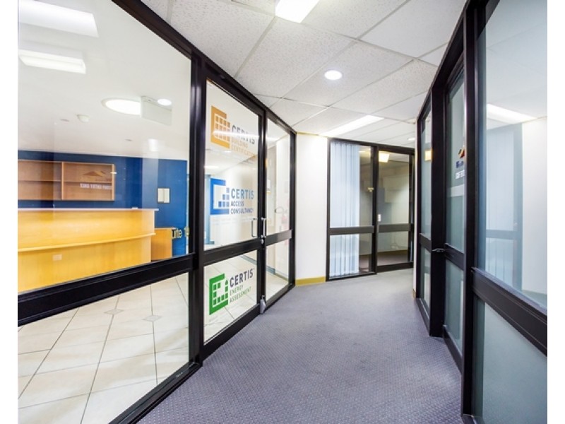 19/42 Bundall Road, Bundall QLD 4217