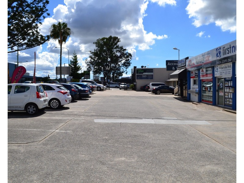 1B/131-135 Old Pacific Highway, Oxenford QLD 4210