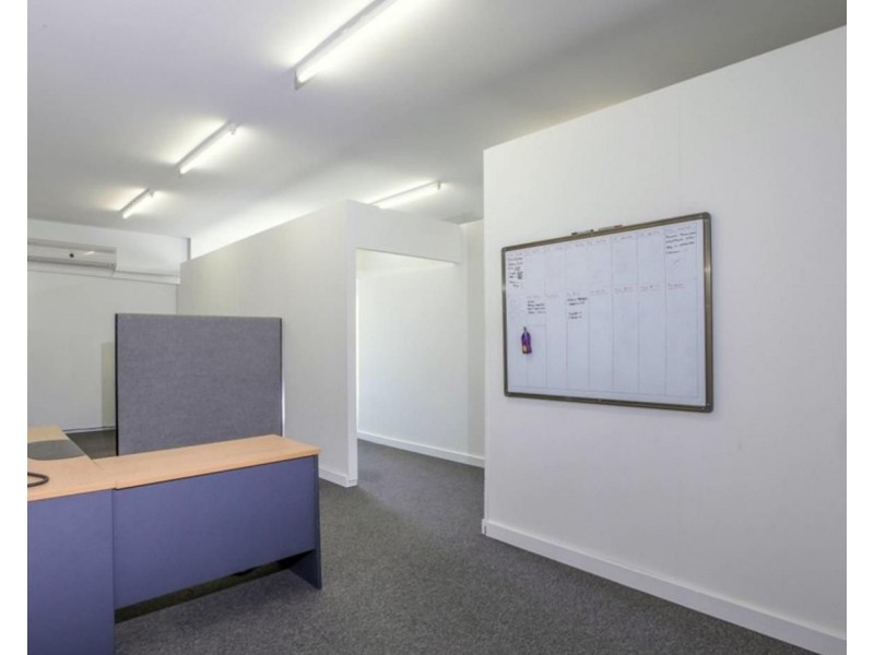 1B/131-135 Old Pacific Highway, Oxenford QLD 4210