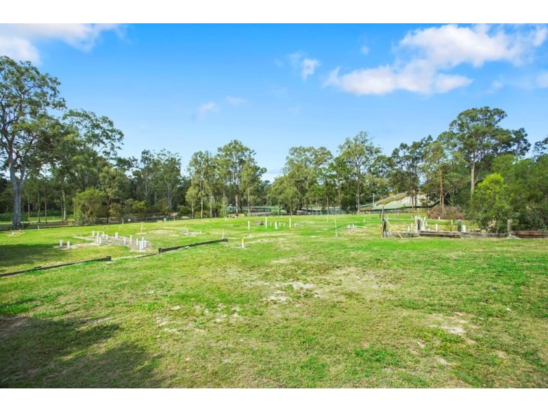 18 Careel Close, Helensvale QLD 4212