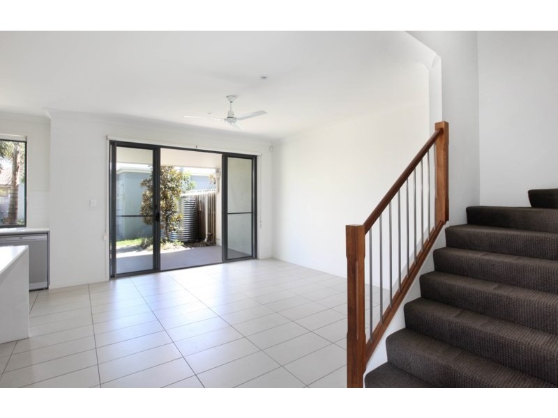 2-16 The Landings, Upper Coomera QLD 4209