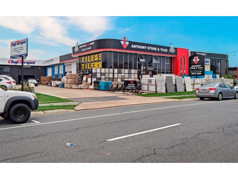 10 Lawrence Drive, Nerang QLD 4211