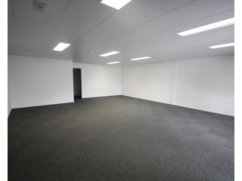 Shop 2/5 Michigan Drive, Oxenford QLD 4210