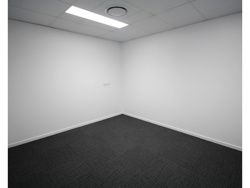 Shop 2/5 Michigan Drive, Oxenford QLD 4210