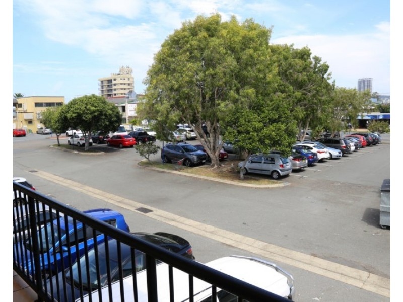 41/2 Eighth Avenue, Palm Beach QLD 4221