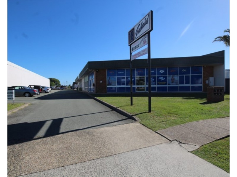 Unit 6/18 Strathaird Road, Bundall QLD 4217