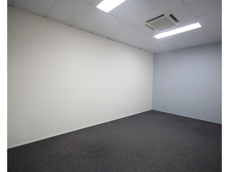 5/64 Siganto Drive, Helensvale QLD 4212