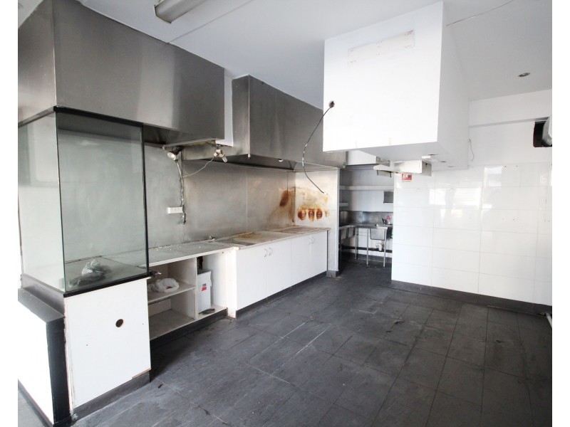 Shop 3/3065 Surfers Paradise Boulevard, Surfers Paradise QLD 4217