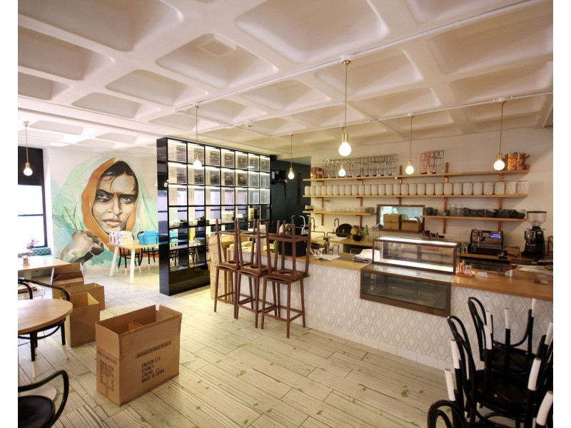 Shop 4/10 Beach Road, Surfers Paradise QLD 4217