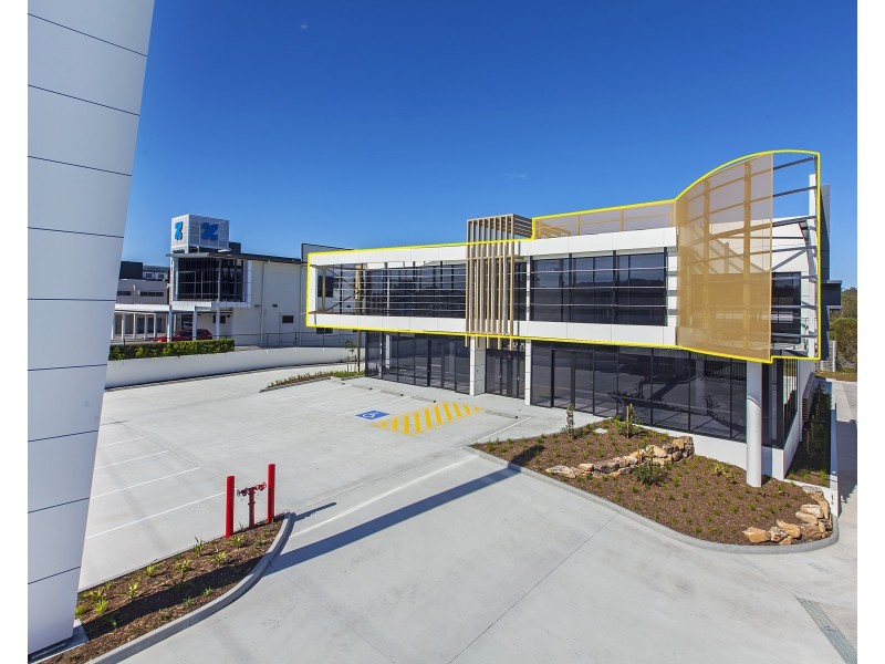 BS1 + BS2 108 Siganto Drive, Helensvale QLD 4212