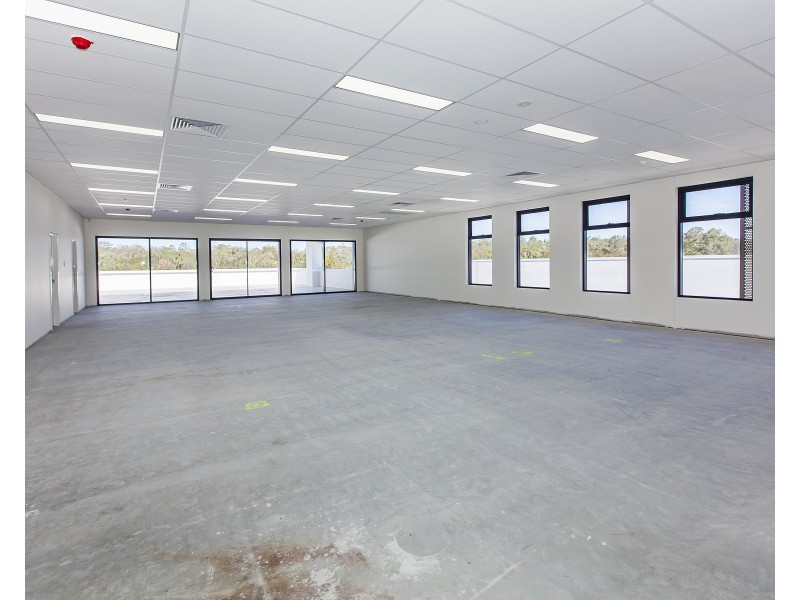 BS1 + BS2 108 Siganto Drive, Helensvale QLD 4212