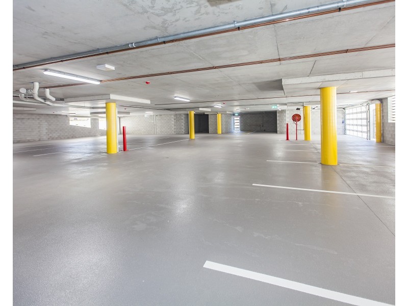 BS1 + BS2 108 Siganto Drive, Helensvale QLD 4212