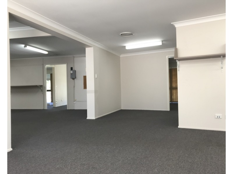 10 and 11/7 United Road, Ashmore QLD 4214