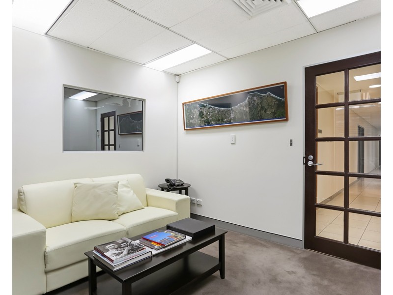 46 Cavill Avenue, Surfers Paradise QLD 4217