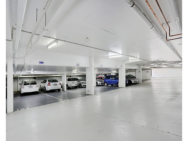 46 Cavill Avenue, Surfers Paradise QLD 4217